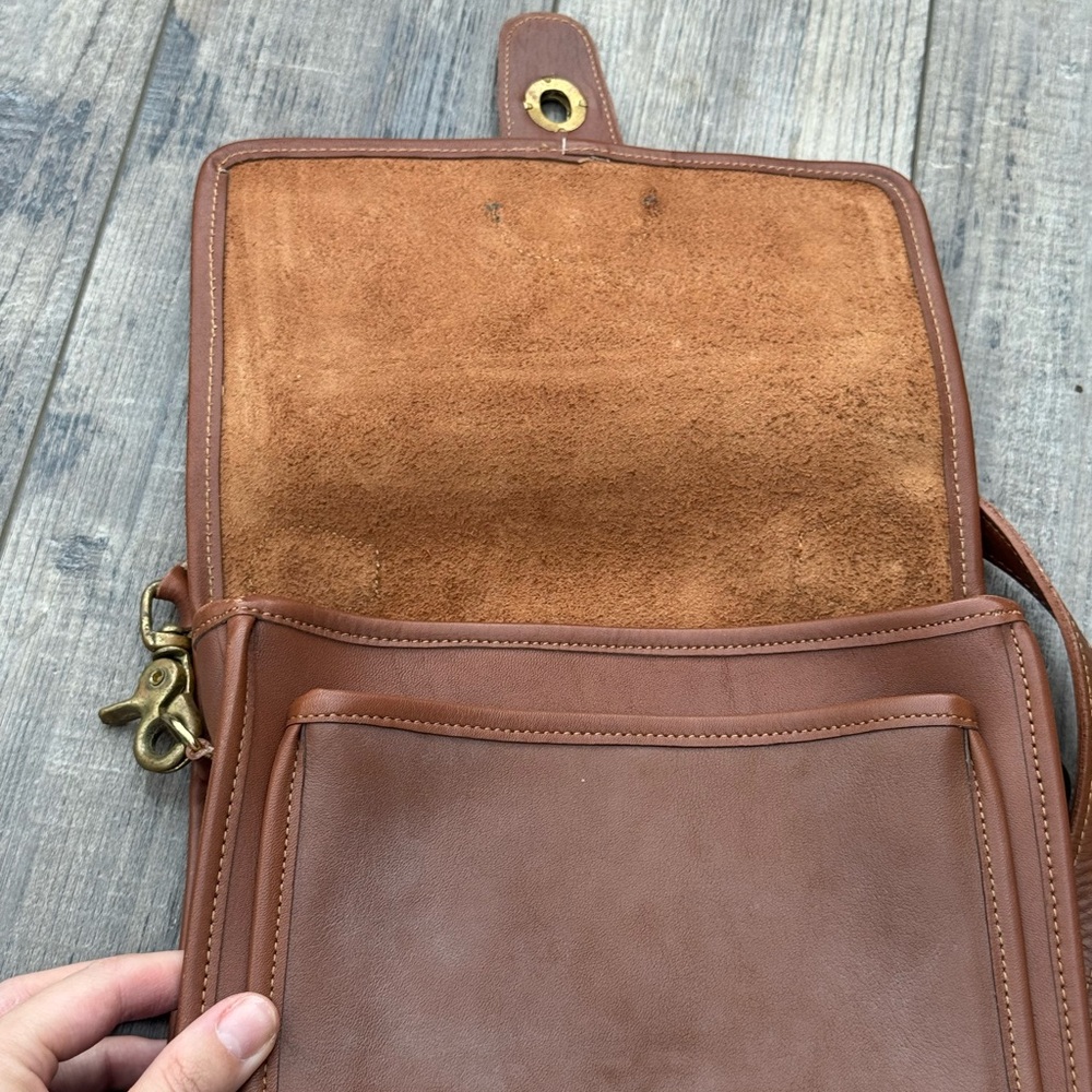 Coach vintage crossbody saddle leather bag - Picture 7 of 16